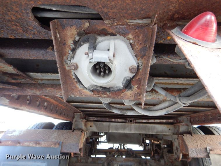 image for item DK2139 1993 Wabash P-102CW  dry van trailer