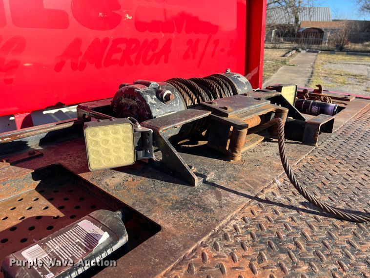 image for item DK7204 2005 International 4300  rollback truck