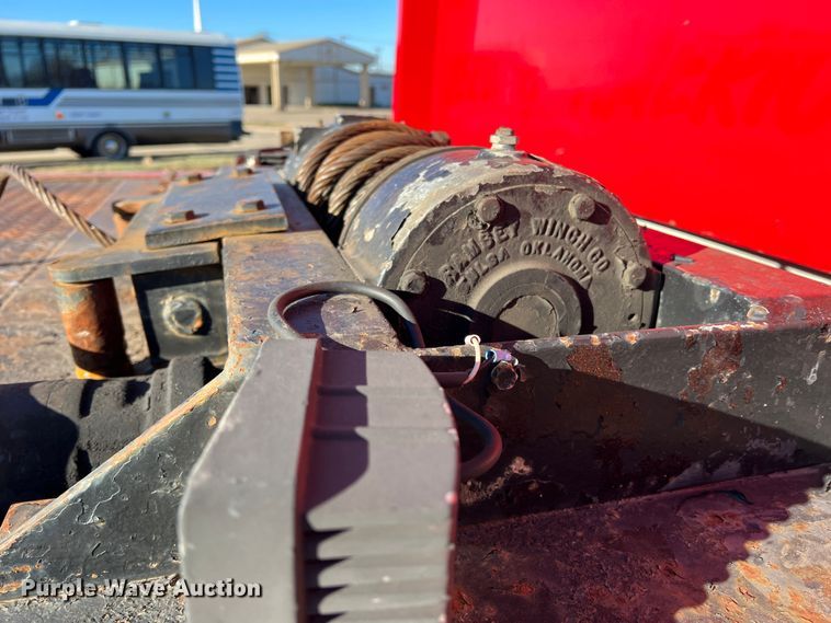 image for item DK7204 2005 International 4300  rollback truck