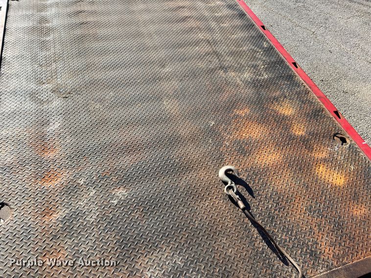 image for item DK7204 2005 International 4300  rollback truck