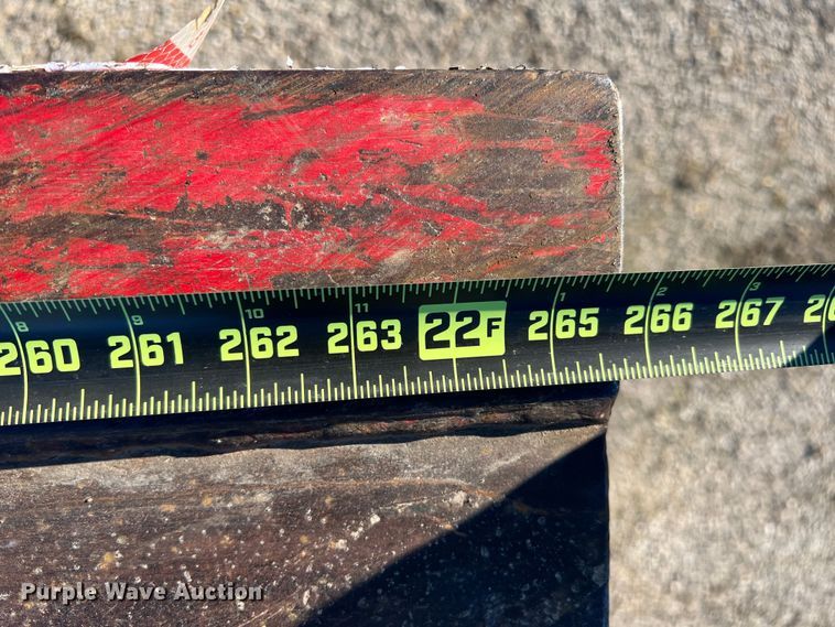 image for item DK7204 2005 International 4300  rollback truck