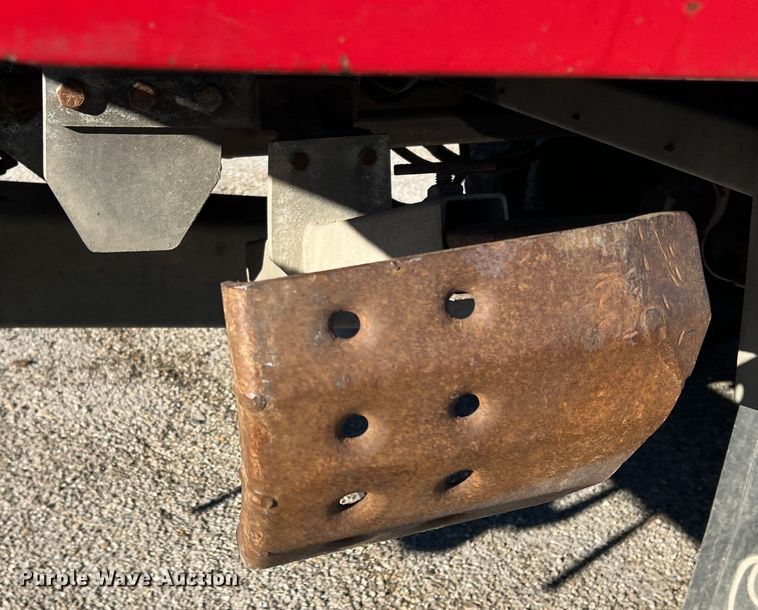 image for item DK7204 2005 International 4300  rollback truck