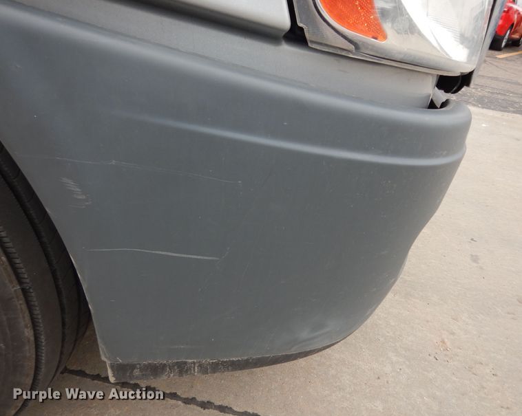 image for item DK7598 2011 Freightliner Cascadia  semi truck