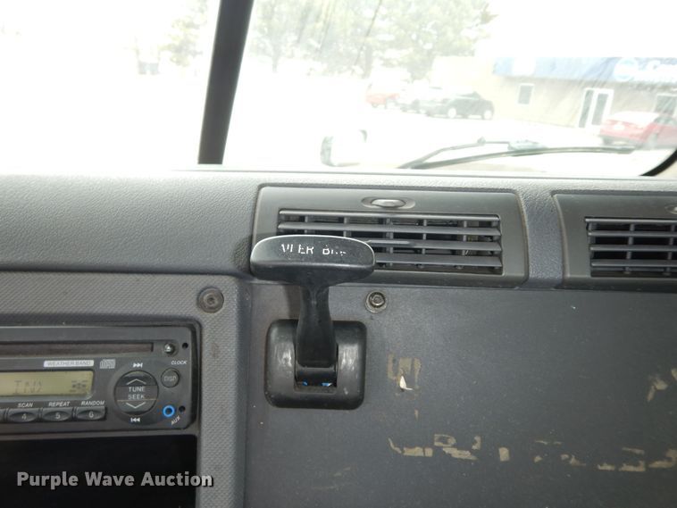 image for item DK7598 2011 Freightliner Cascadia  semi truck