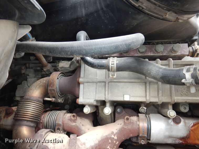 image for item DK7598 2011 Freightliner Cascadia  semi truck