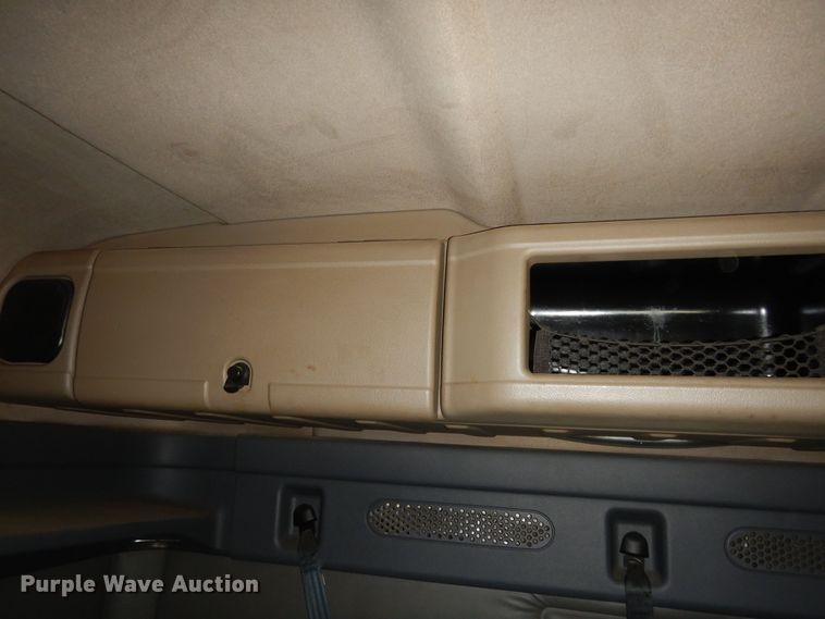 image for item DK7677 2012 Freightliner Cascadia  semi truck