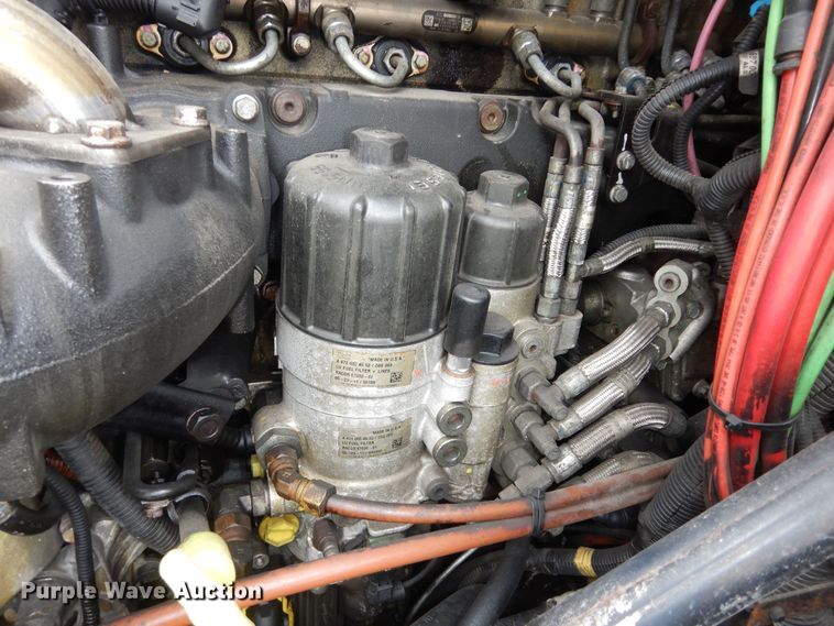 image for item DK7677 2012 Freightliner Cascadia  semi truck