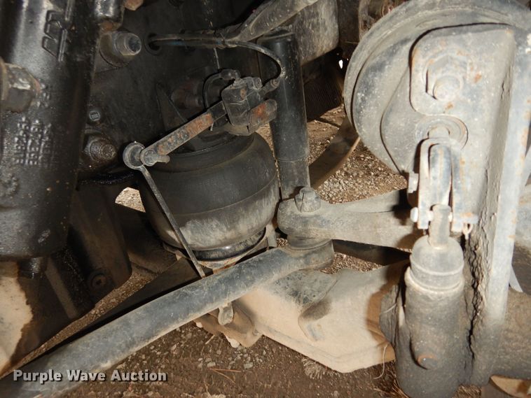 image for item DK7677 2012 Freightliner Cascadia  semi truck