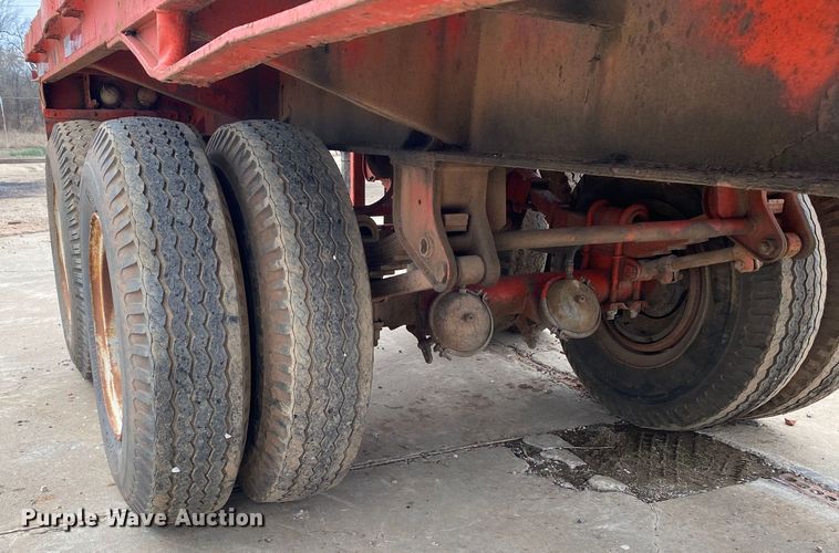 image for item DL7040 1965 American Trailer  flatbed trailer