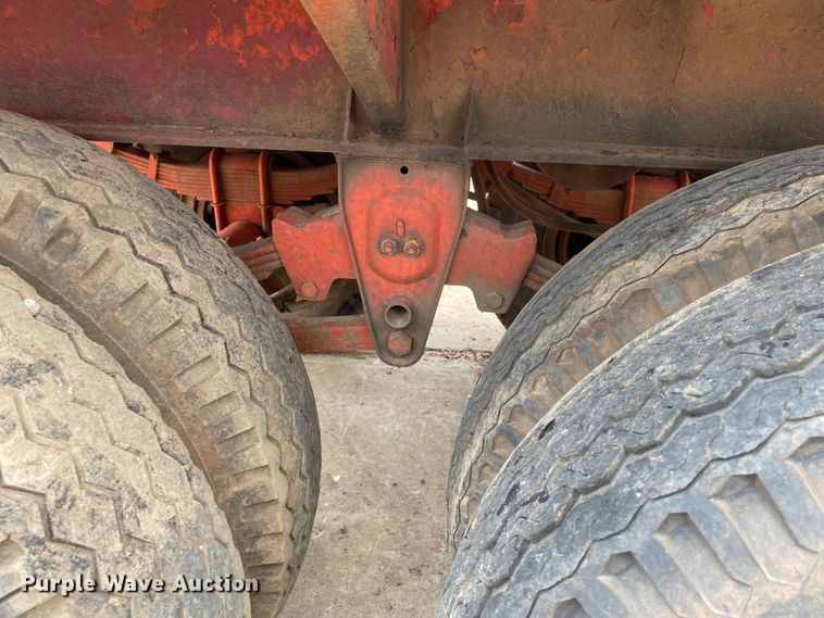 image for item DL7040 1965 American Trailer  flatbed trailer