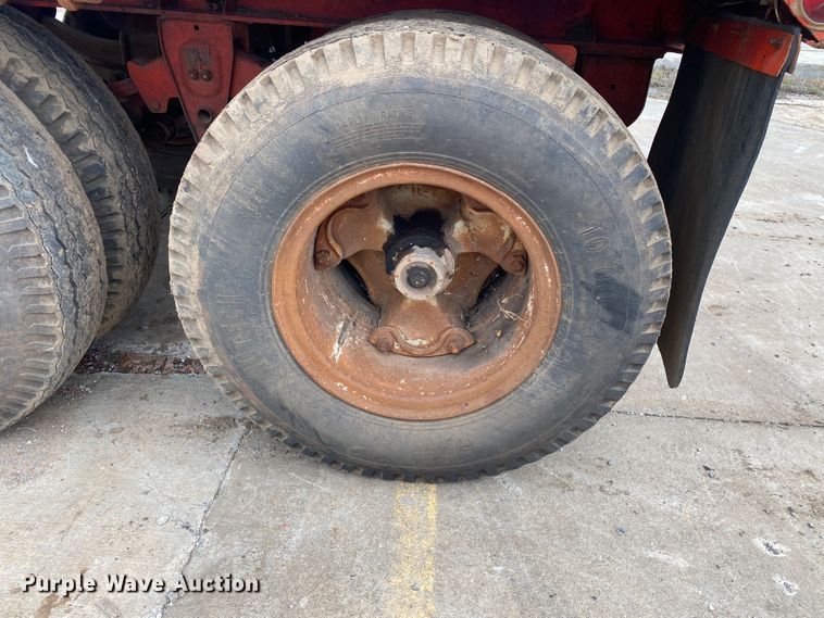 image for item DL7040 1965 American Trailer  flatbed trailer