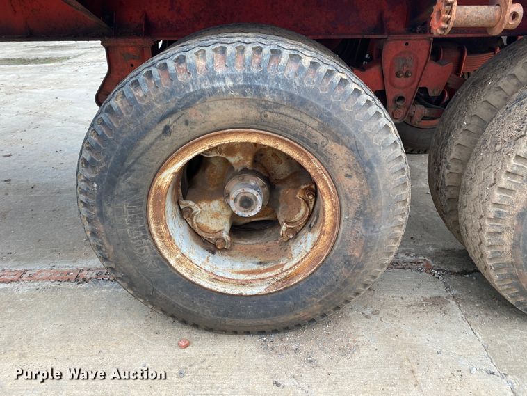 image for item DL7040 1965 American Trailer  flatbed trailer