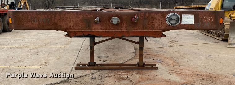 image for item DL7042 1982 Aztec  flatbed trailer