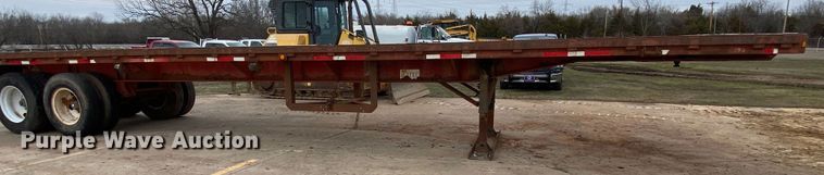 image for item DL7042 1982 Aztec  flatbed trailer