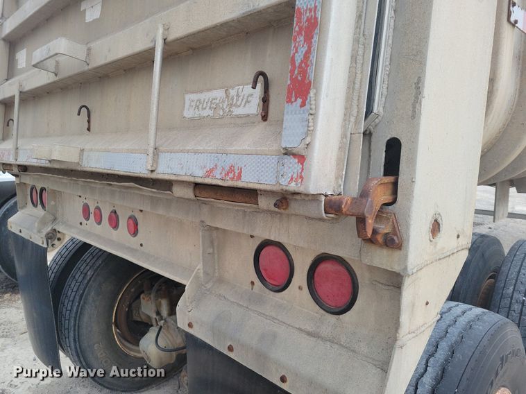 image for item DM2559 1974 Fruehauf  end dump trailer