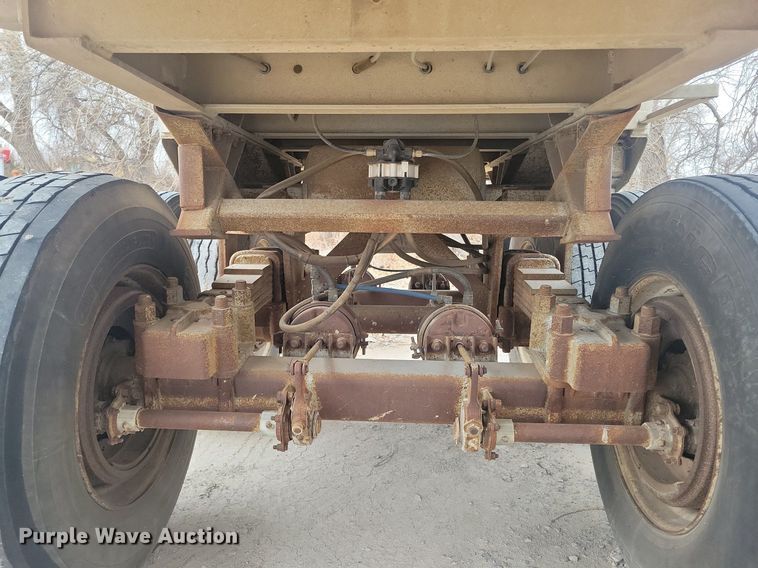 image for item DM2559 1974 Fruehauf  end dump trailer