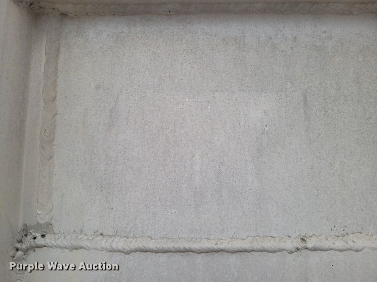 image for item DM2559 1974 Fruehauf  end dump trailer