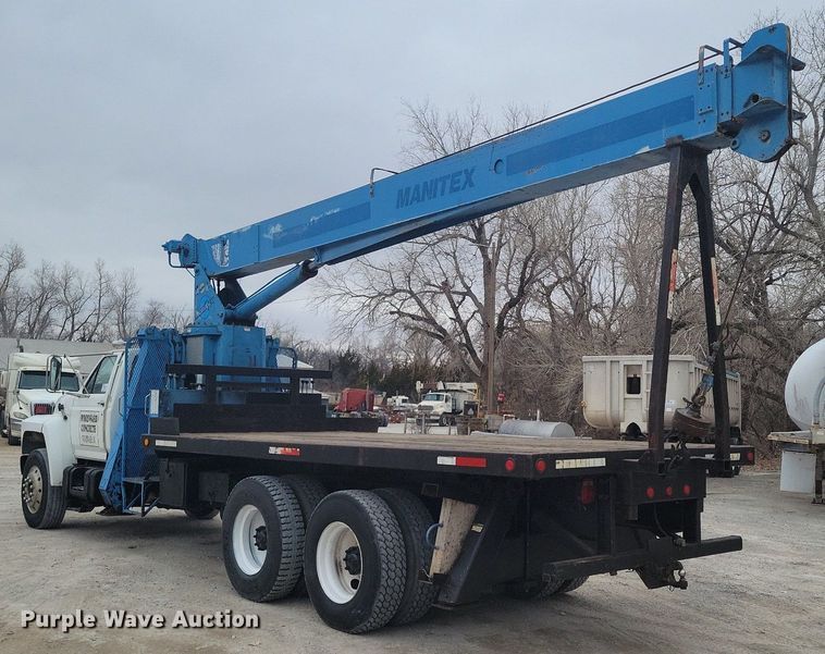 image for item DM2561 1988 Ford FT900F  crane truck