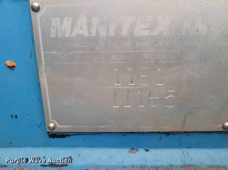 image for item DM2561 1988 Ford FT900F  crane truck