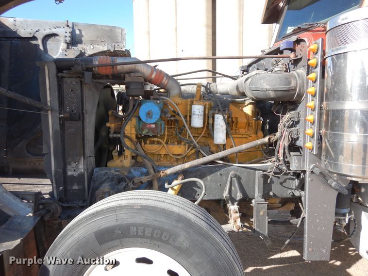 image for item DN6279 1991 Peterbilt 379  semi truck