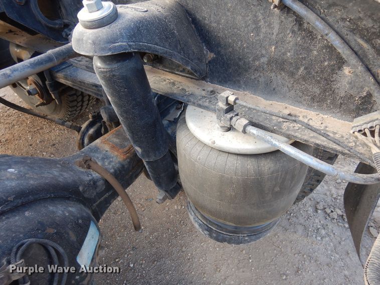 image for item DN6279 1991 Peterbilt 379  semi truck