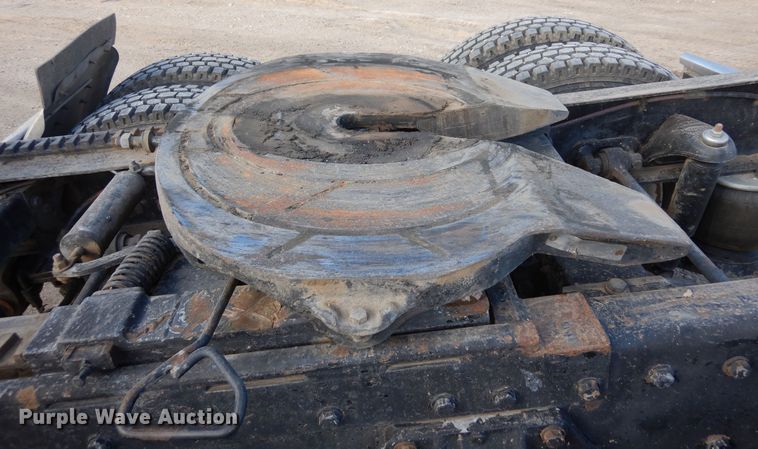 image for item DN6279 1991 Peterbilt 379  semi truck