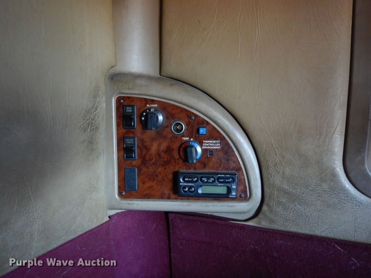 image for item DN6289 2006 International 9400i  semi truck