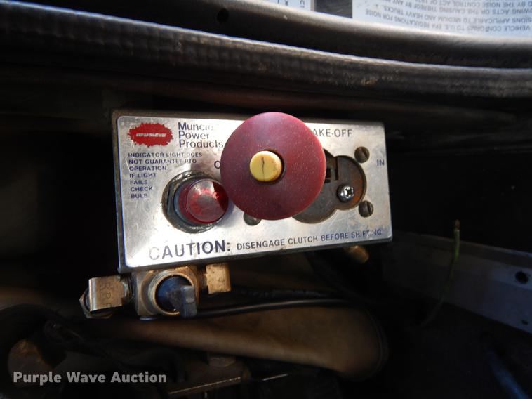 image for item DN6289 2006 International 9400i  semi truck