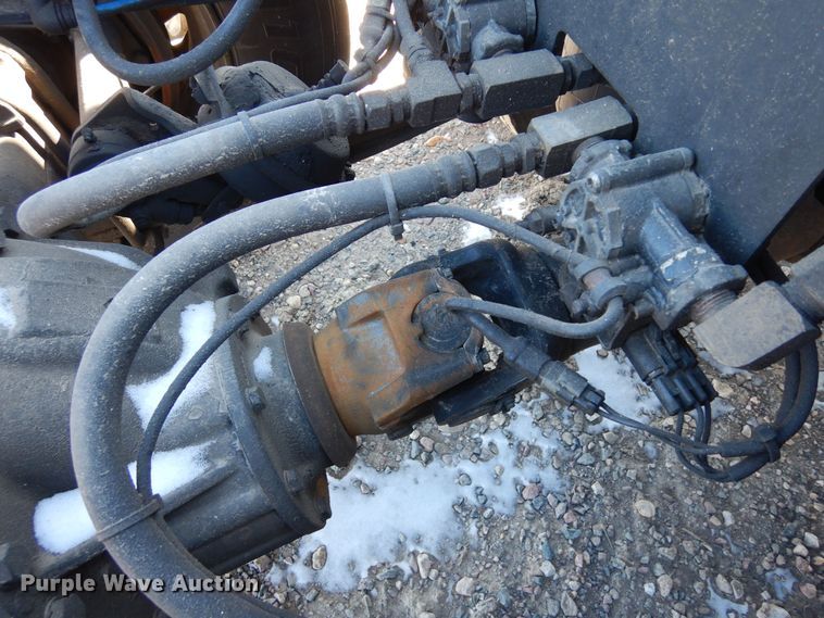 image for item DN6289 2006 International 9400i  semi truck