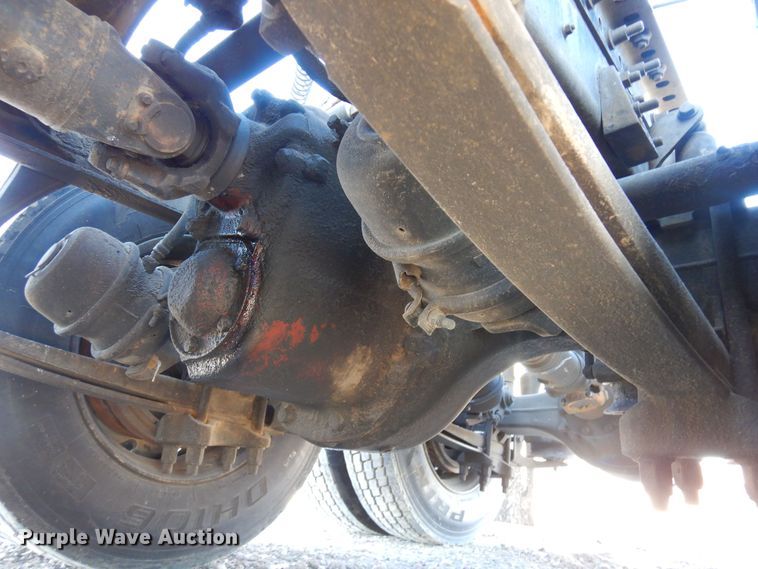 image for item DN6289 2006 International 9400i  semi truck