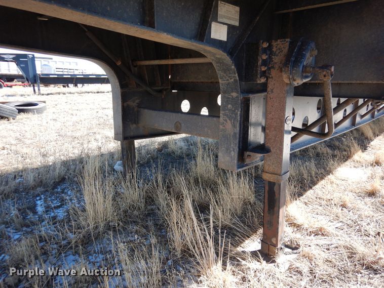 image for item DN6290 2005 Transcraft DTL-2100  drop deck equipment trailer