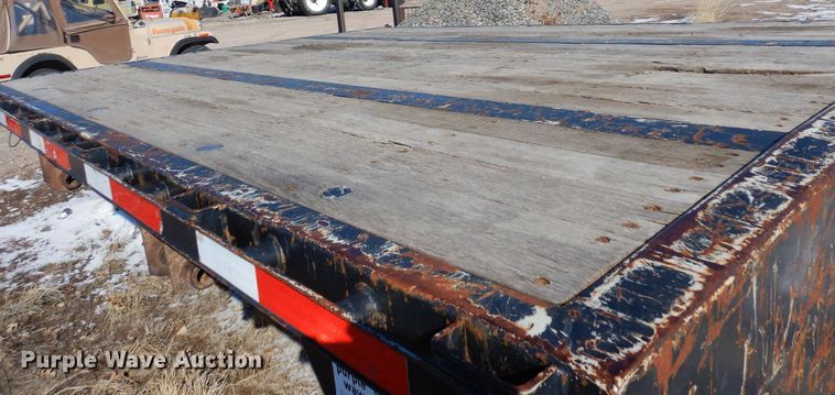 image for item DN6290 2005 Transcraft DTL-2100  drop deck equipment trailer