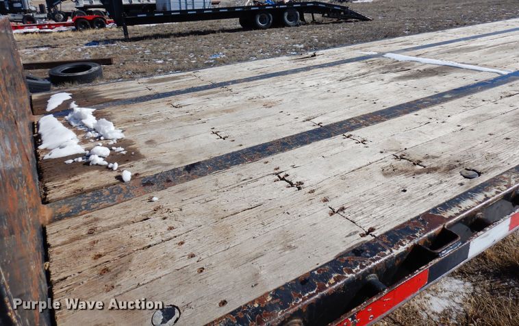 image for item DN6290 2005 Transcraft DTL-2100  drop deck equipment trailer