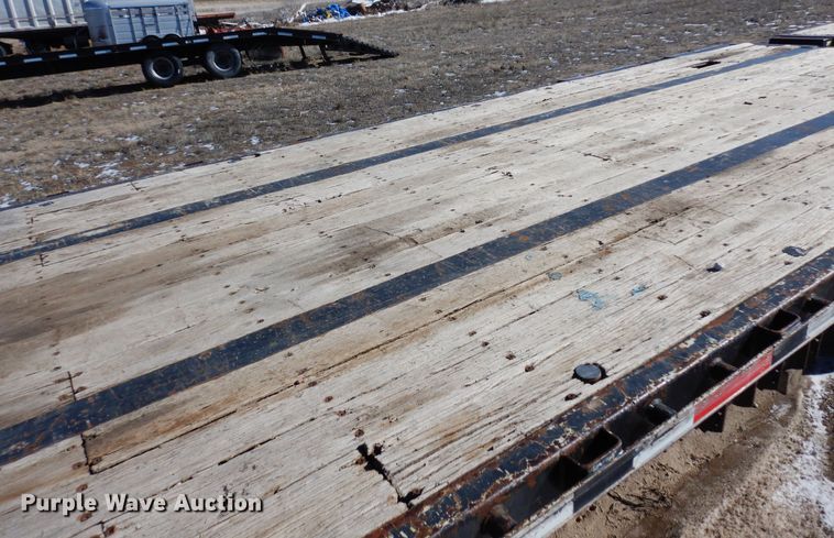 image for item DN6290 2005 Transcraft DTL-2100  drop deck equipment trailer