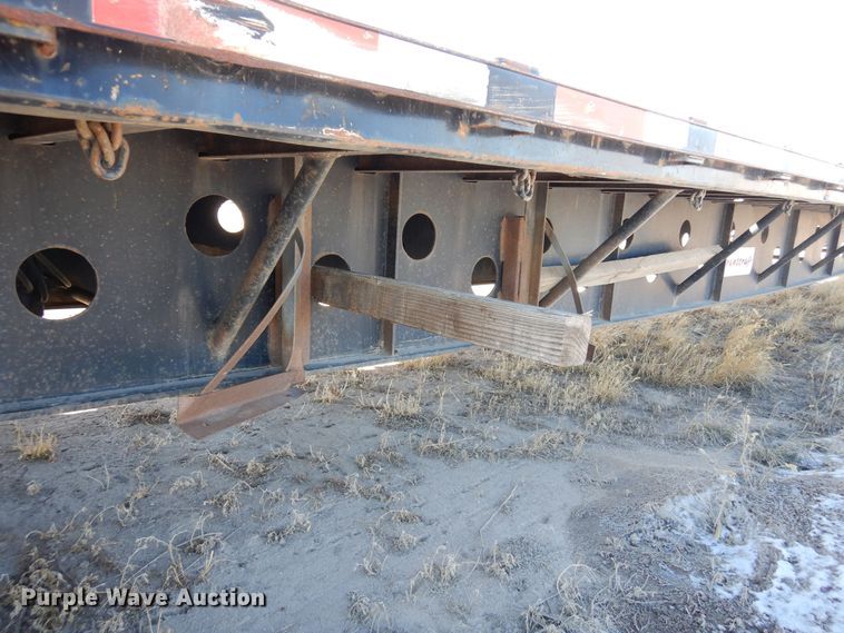 image for item DN6290 2005 Transcraft DTL-2100  drop deck equipment trailer