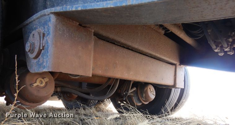 image for item DN6290 2005 Transcraft DTL-2100  drop deck equipment trailer