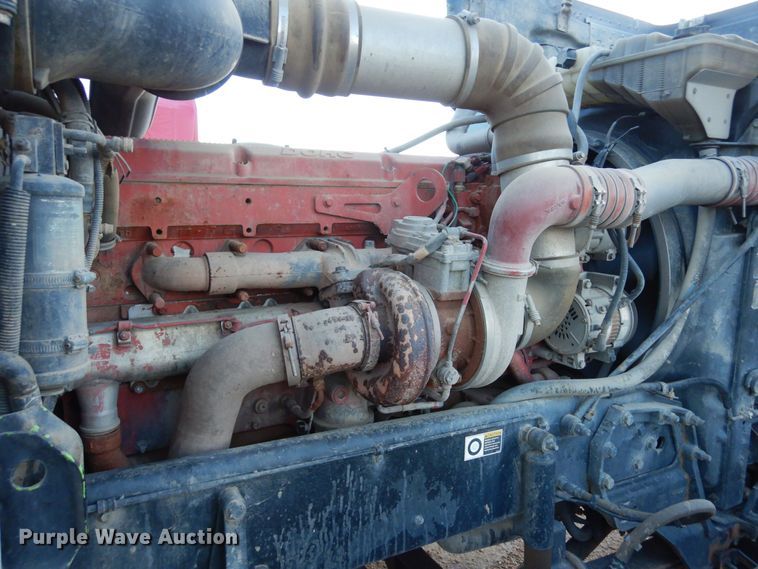 image for item DN6302 2010 Peterbilt  389 winch truck