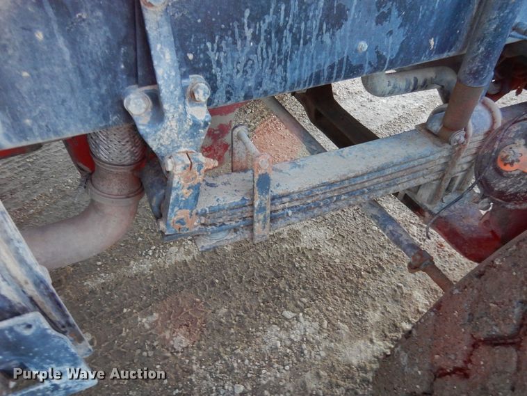 image for item DN6302 2010 Peterbilt  389 winch truck