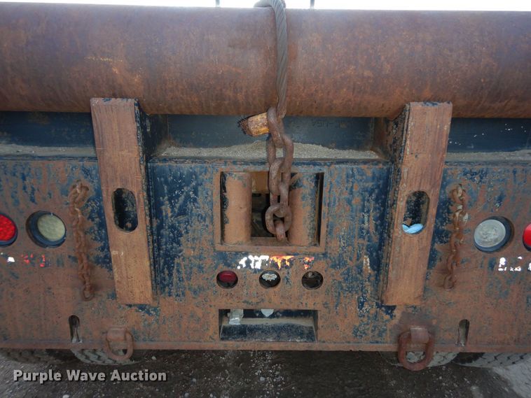image for item DN6302 2010 Peterbilt  389 winch truck