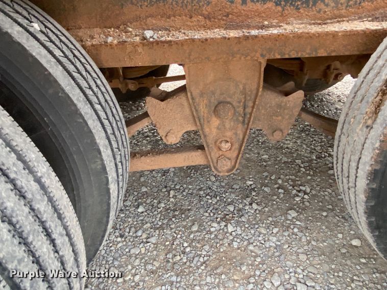 image for item DN8204 2006 Overbilt  drop deck equipment trailer