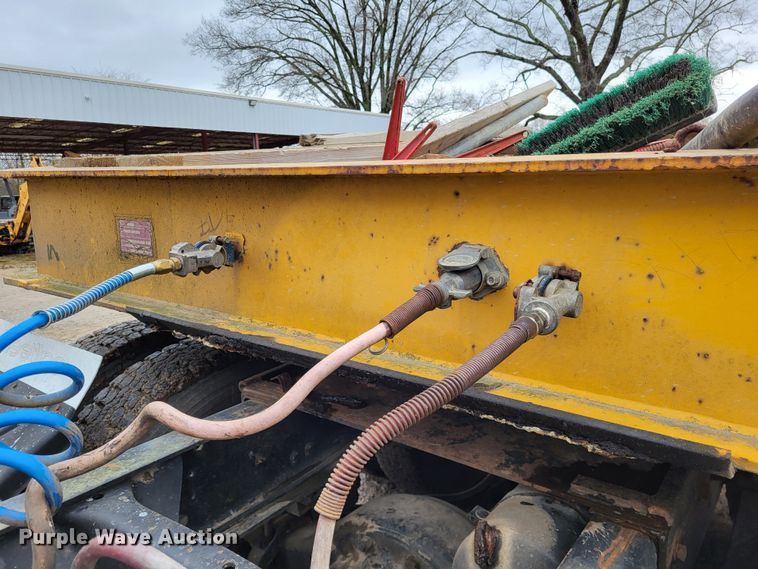 image for item DO3577 1982 Load King 503DR  drop deck trailer