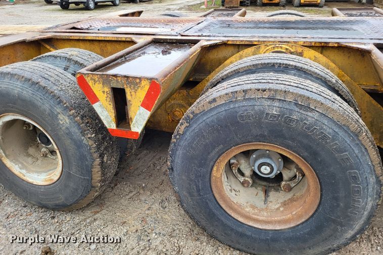 image for item DO3577 1982 Load King 503DR  drop deck trailer