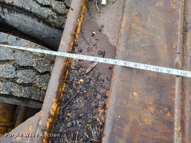 image for item DO3577 1982 Load King 503DR  drop deck trailer