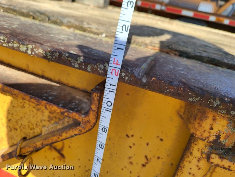 image for item DO3577 1982 Load King 503DR  drop deck trailer