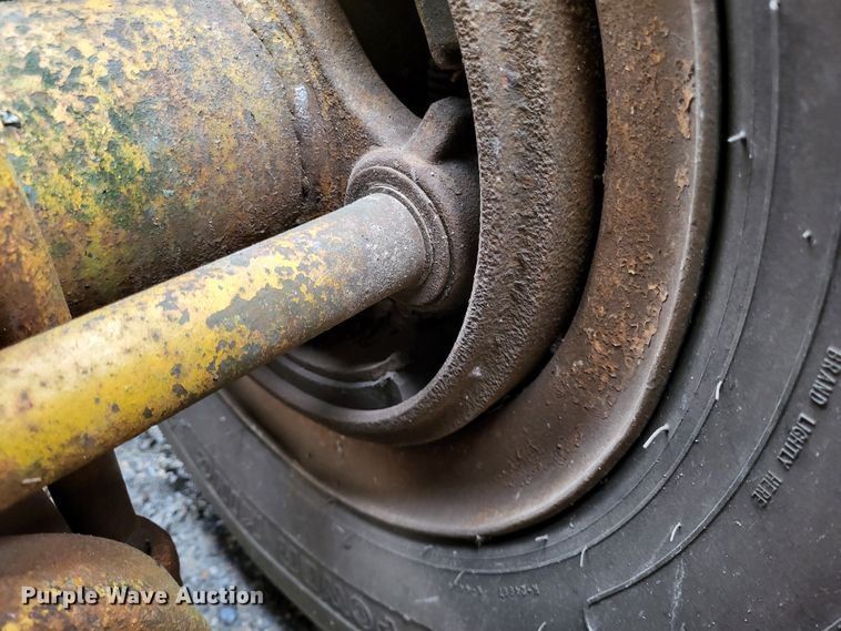 image for item DO3577 1982 Load King 503DR  drop deck trailer