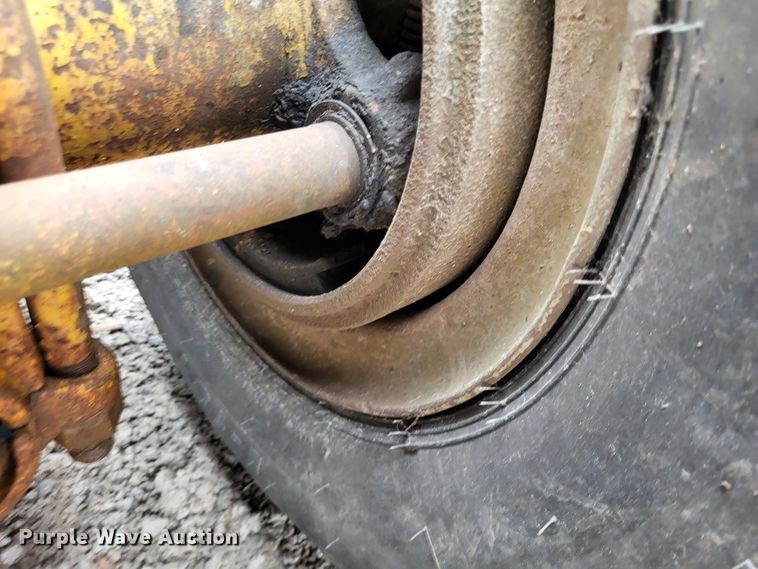 image for item DO3577 1982 Load King 503DR  drop deck trailer