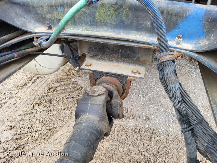 image for item DO3579 1989 Freightliner FLD  semi truck