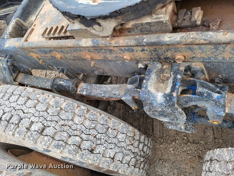 image for item DO3579 1989 Freightliner FLD  semi truck