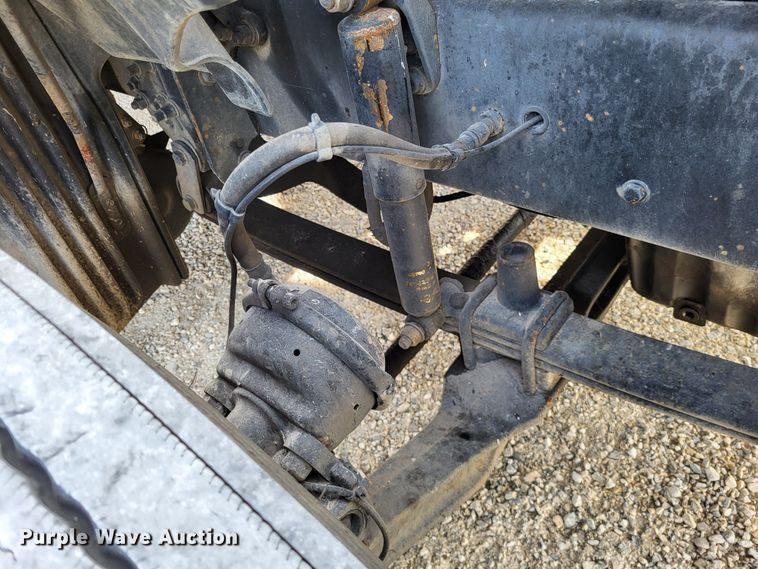 image for item DO3582 2013 Freightliner Cascadia semi truck