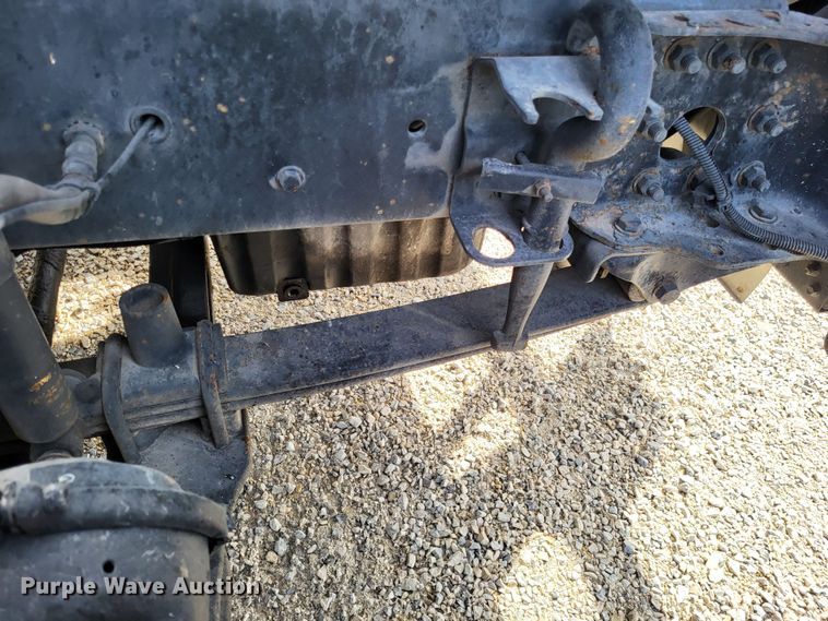 image for item DO3582 2013 Freightliner Cascadia semi truck